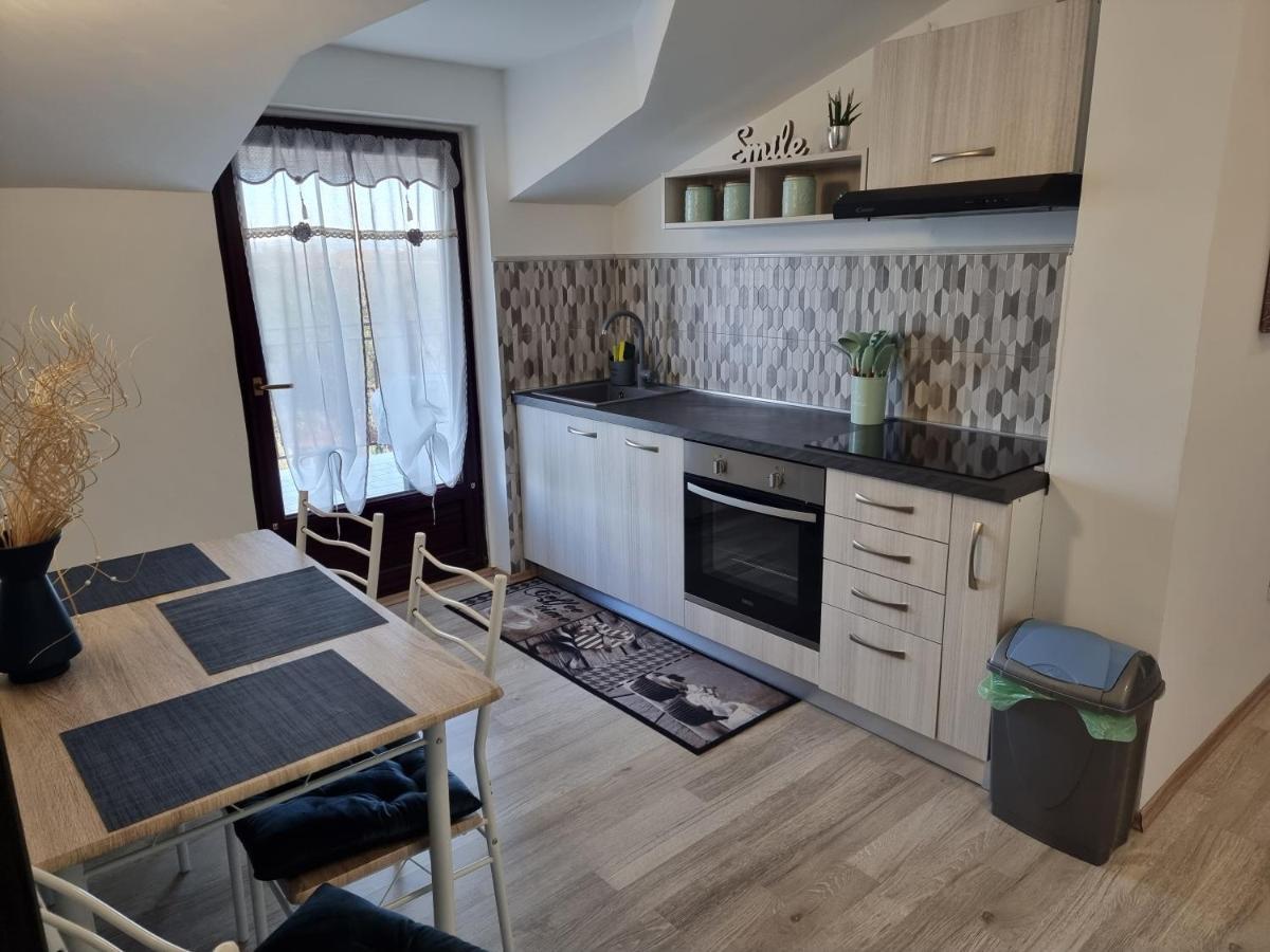 Apartment Pharos Замбратія Екстер'єр фото